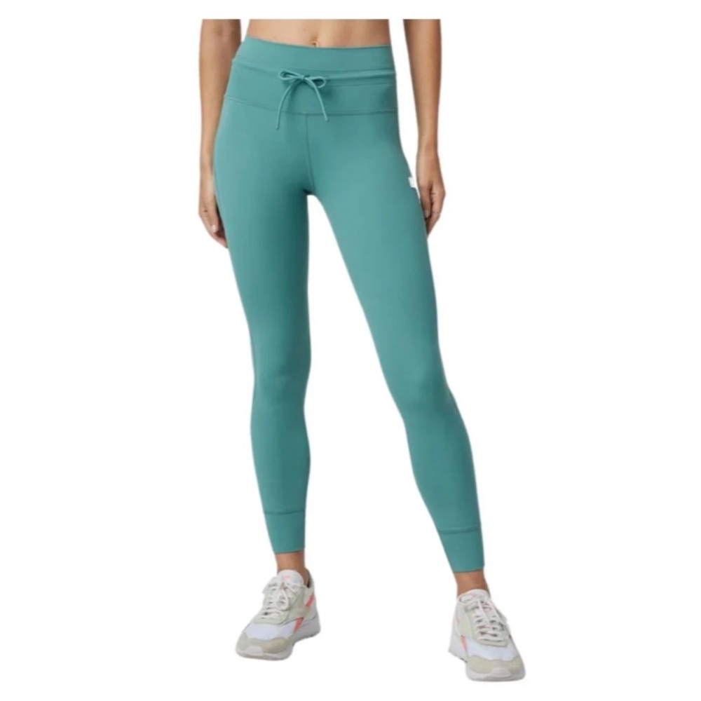 Vuori daily legging seafoam
